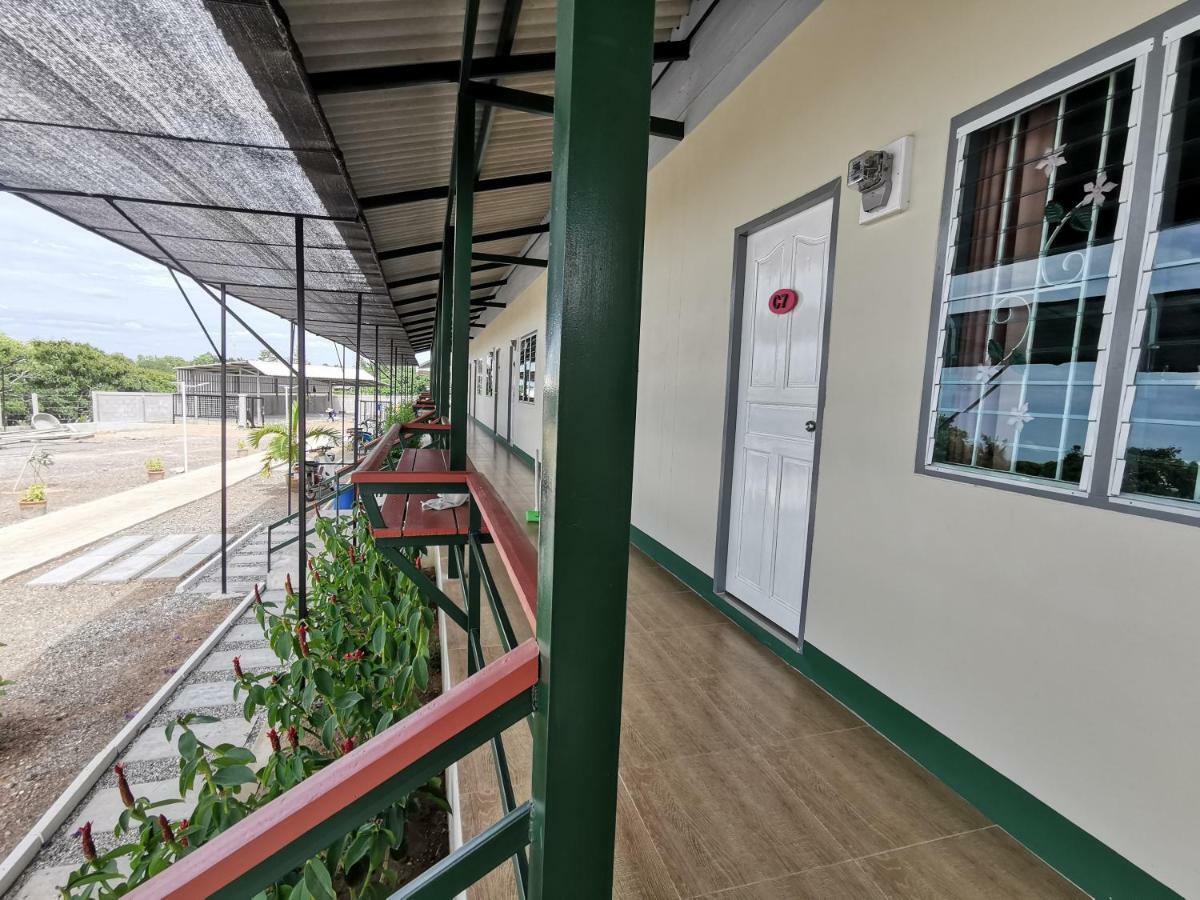 Sailom Resort​ Chom Thong Exterior foto